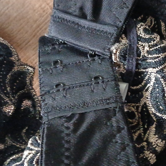 Lace bra - Picture 5 of 9